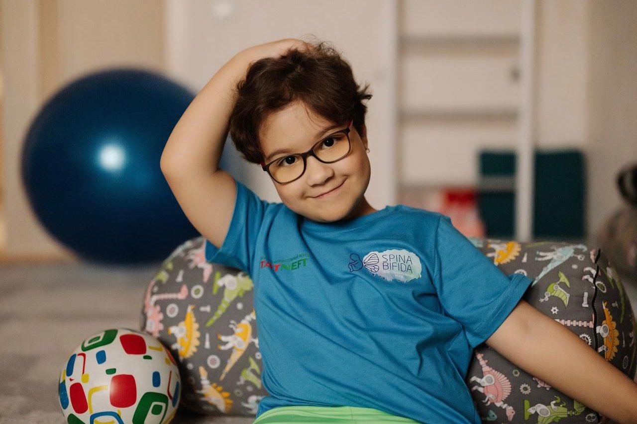 В школе Маше будет гораздо удобнее передвигаться на новой коляске!