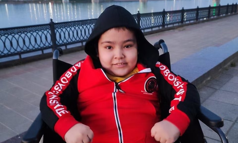 Мухаммаду нужна коляска для активного образа жизни!