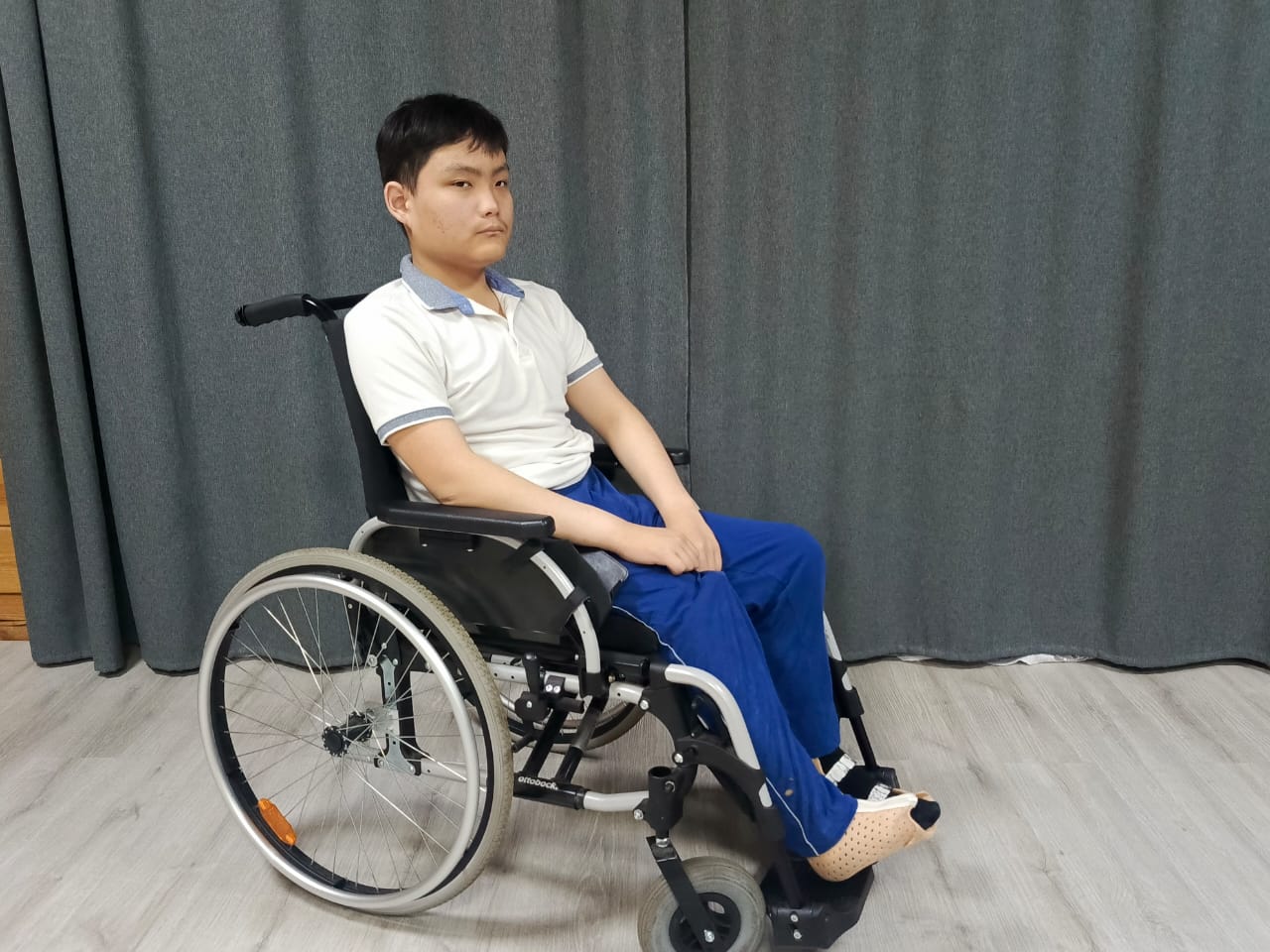 Пусть у Арьяна появится активная коляска!